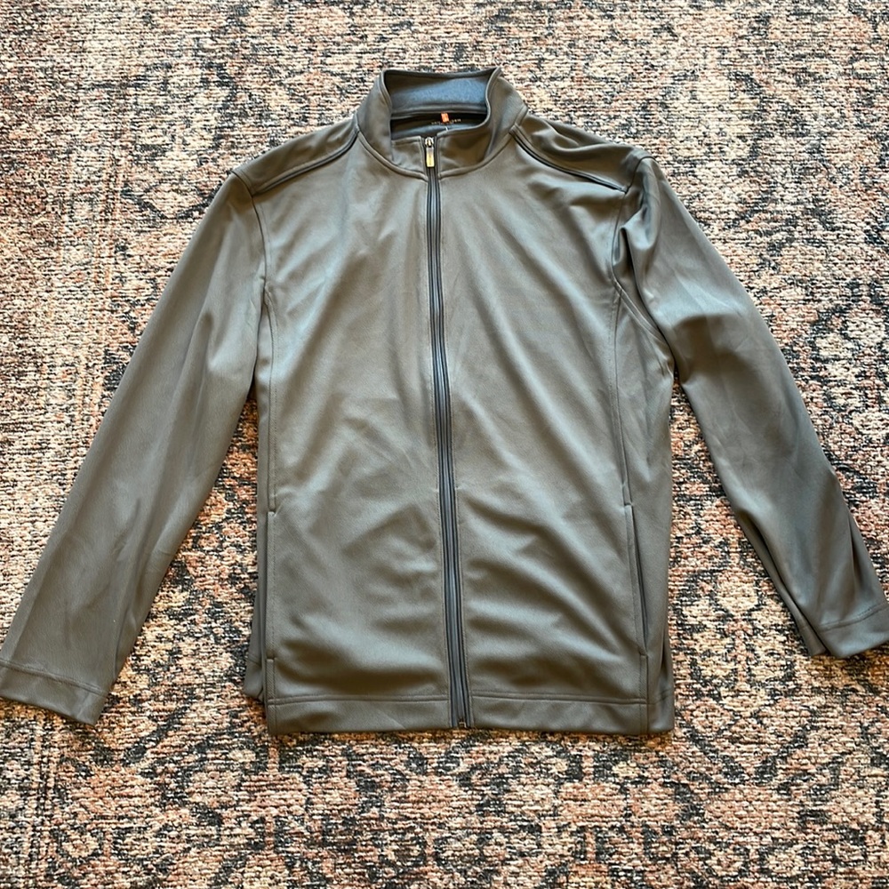 Van Heusen Traveler Zip Up
